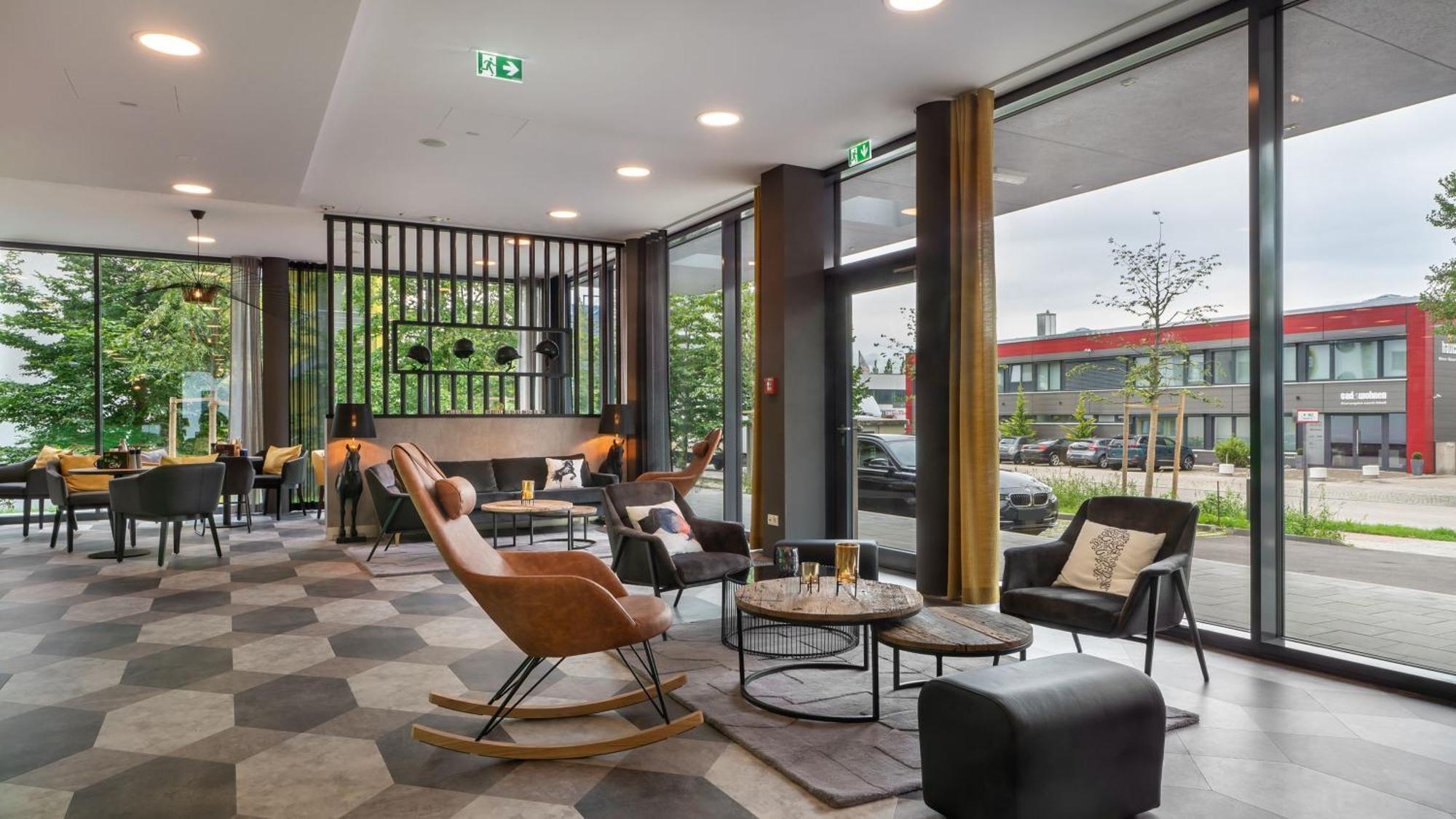 Holiday Inn - The Niu, Fury Aschheim Messe By Ihg Exterior photo